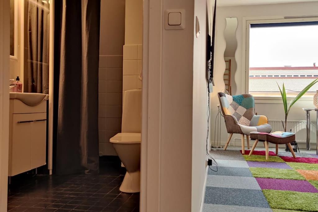 Lovely 7th Floor Full Of Color, Enjoy! *